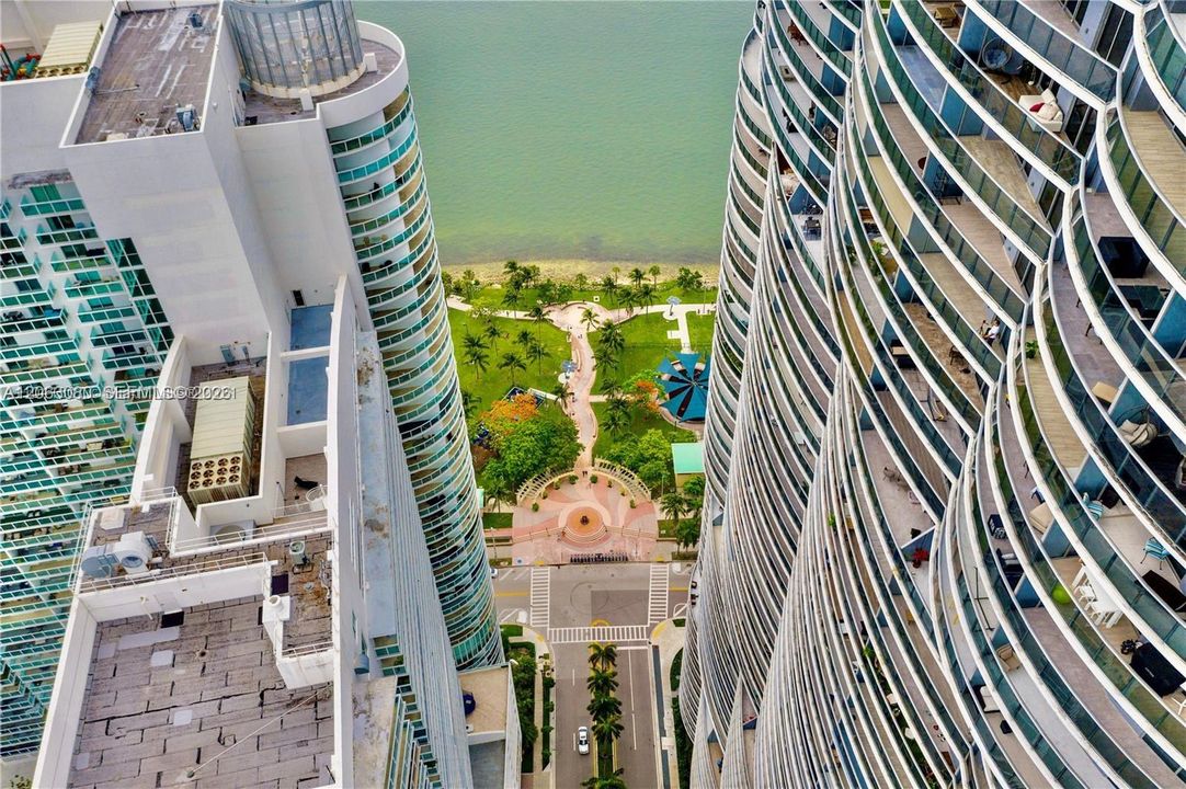 В аренду: $5,300 (2 спален, 2 ванн, 1171 Квадратных фут)