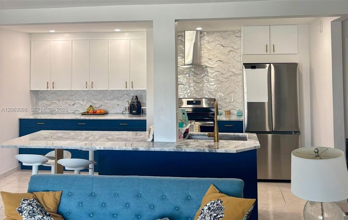Beautifully updated kitchen