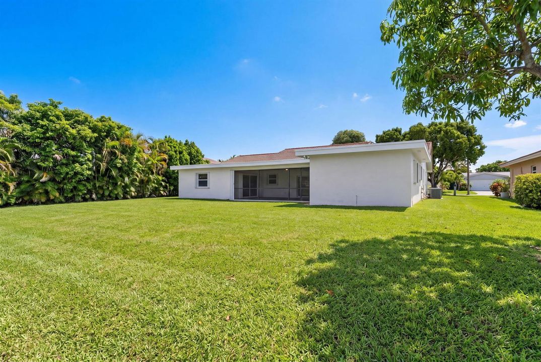 38-web-or-mls-Exterior_DSC01996_hf4k
