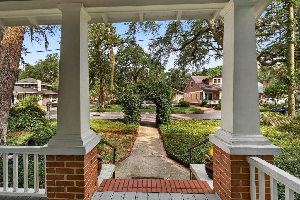 3898 Boone Park Ave-9