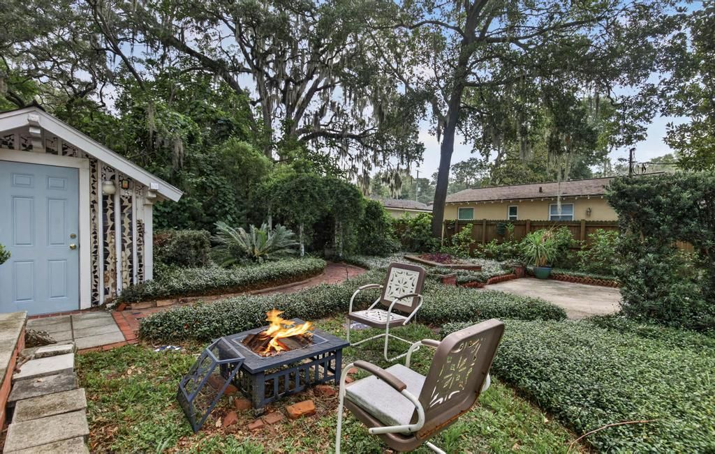 3898 Boone Park Ave-75