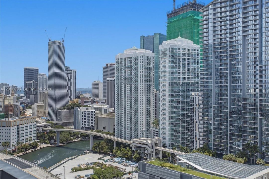 待售: $715,000 (1 贝兹, 1 浴室, 994 平方英尺)