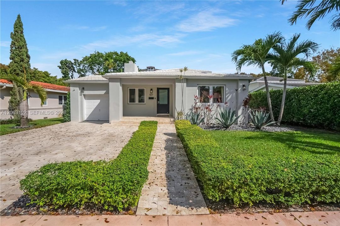 For Sale: $2,250,000 (4 beds, 3 baths, 2357 Square Feet)