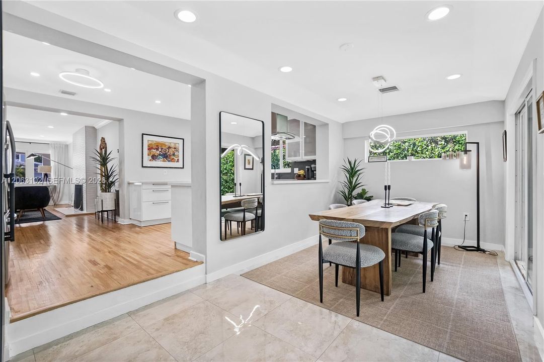 For Sale: $2,250,000 (4 beds, 3 baths, 2357 Square Feet)