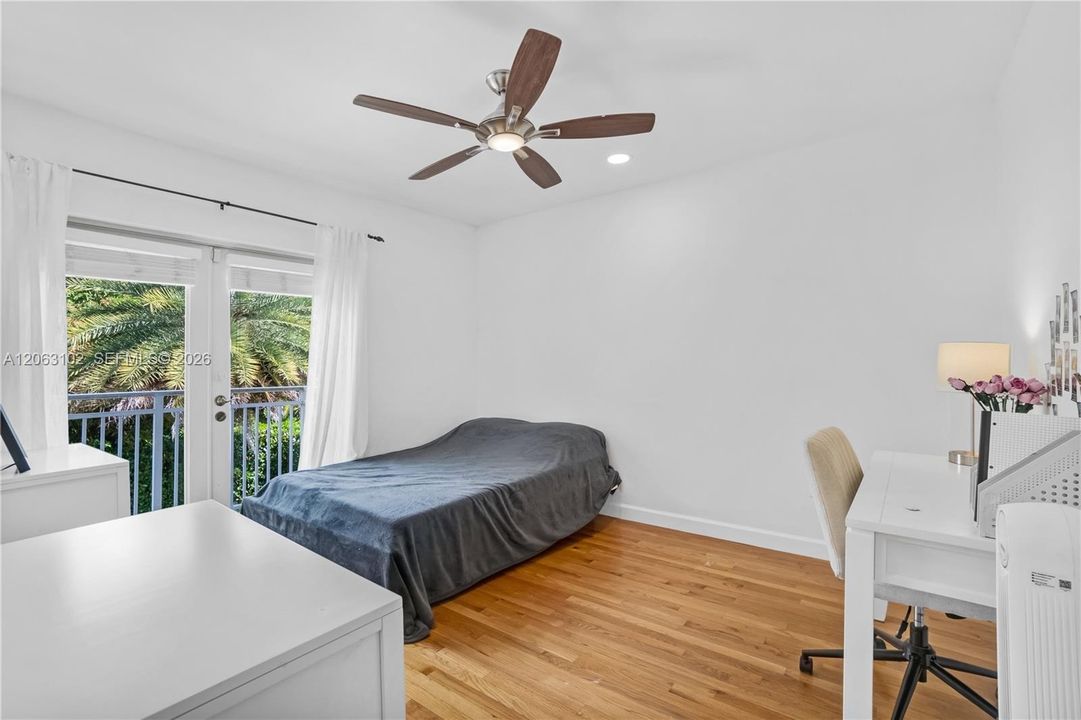 For Sale: $2,250,000 (4 beds, 3 baths, 2357 Square Feet)
