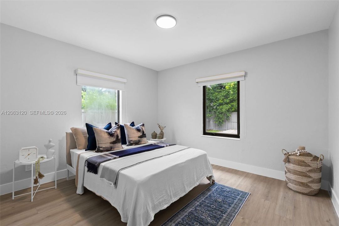 For Sale: $1,395,000 (3 beds, 2 baths, 1437 Square Feet)