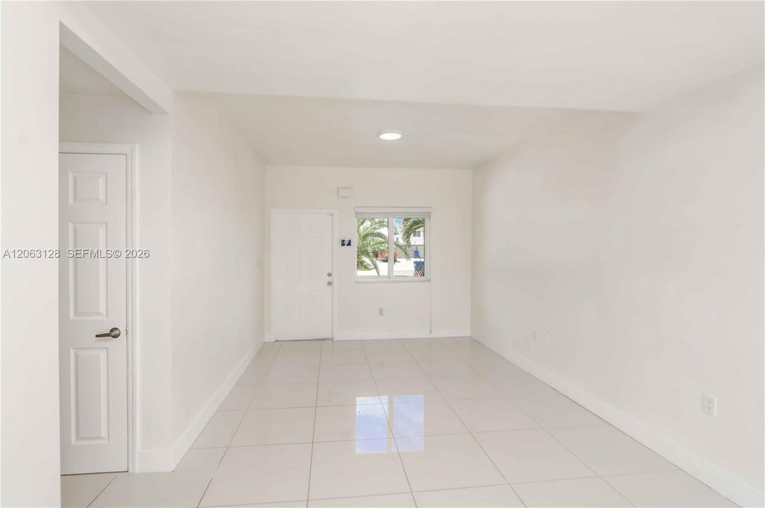 В аренду: $2,995 (4 спален, 3 ванн, 1476 Квадратных фут)