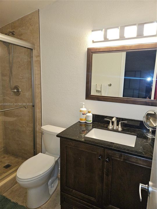 En Venta: $410,000 (2 camas, 2 baños, 1540 Pies cuadrados)
