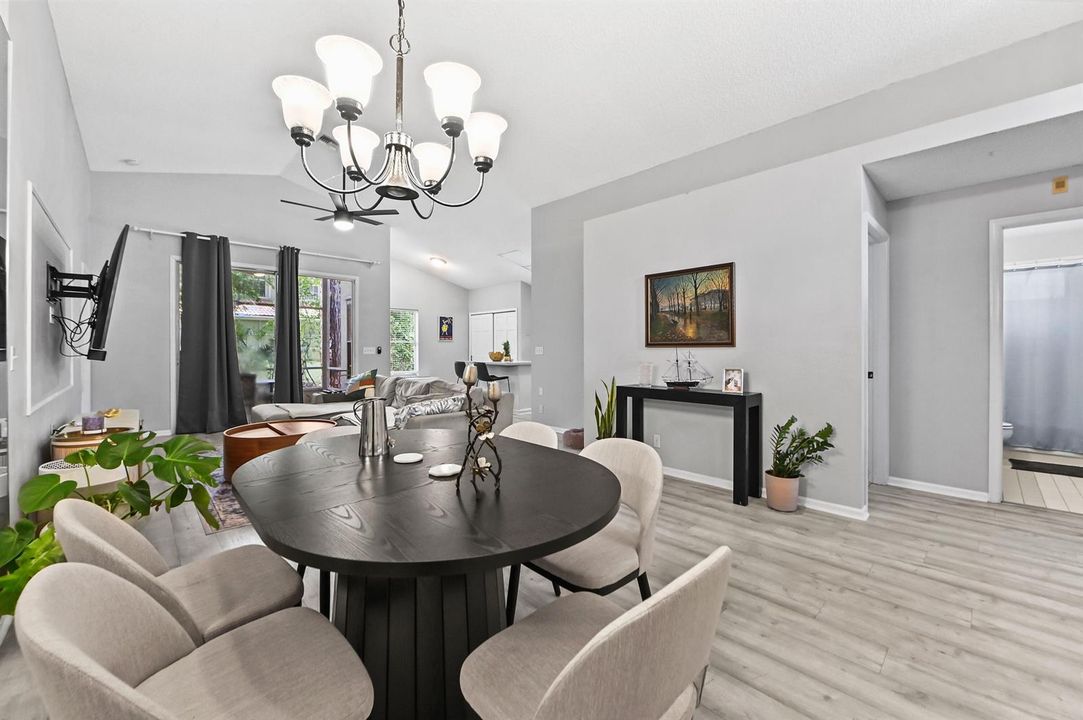 12 Dining area 02