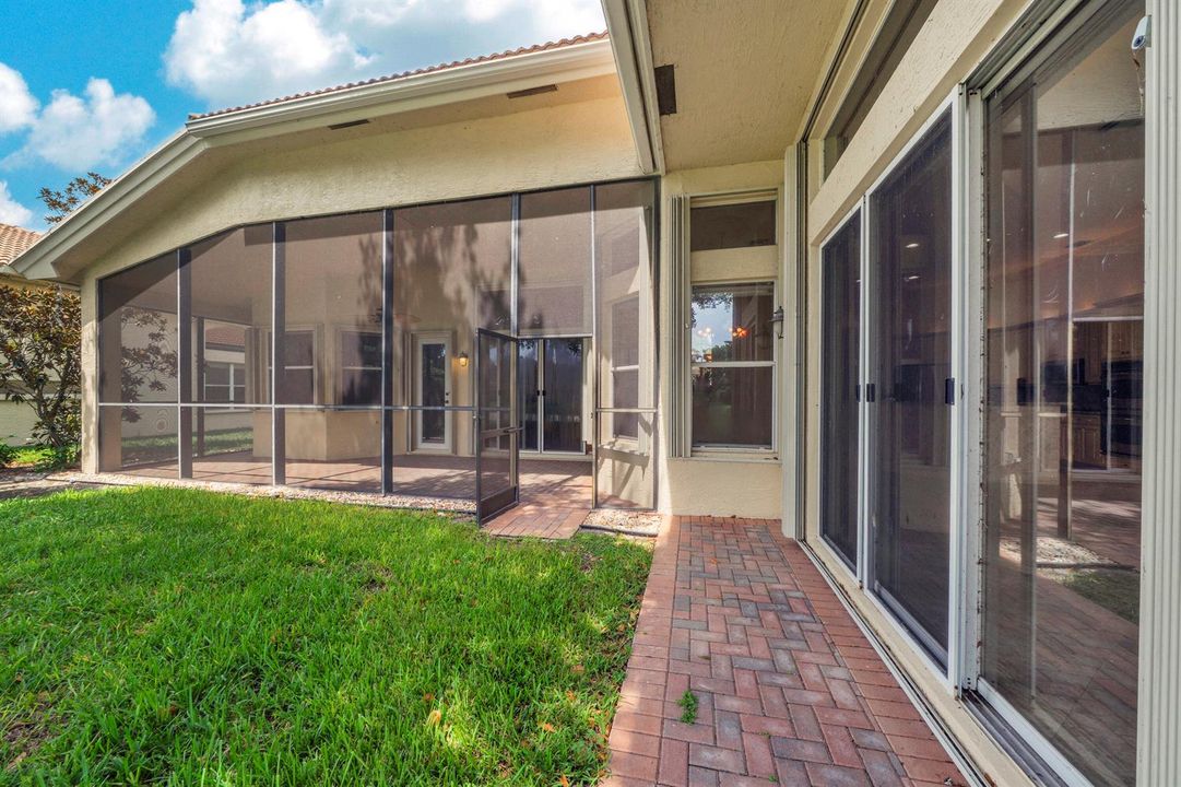 4 Patio (3)