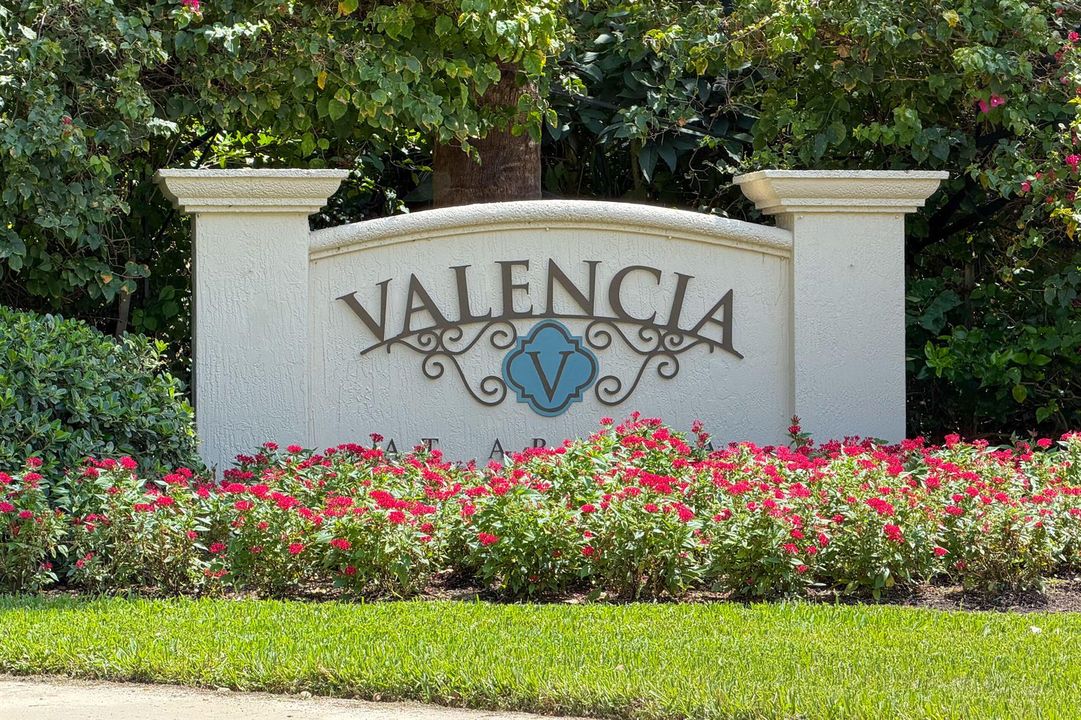 116 Valencia Sign