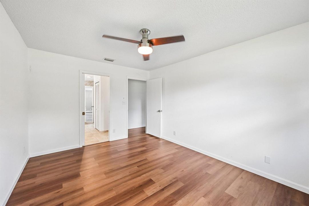 24-web-or-mls-Pelham Rd-S3007-024