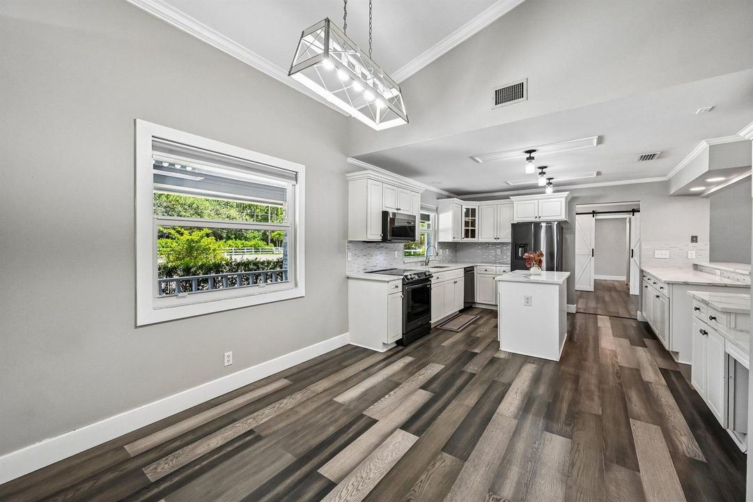 15-web-or-mls-Pelham Rd-S3007-015