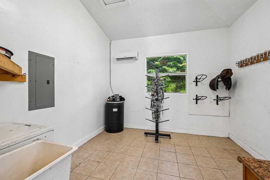 41-web-or-mls-Pelham Rd-S3007-041