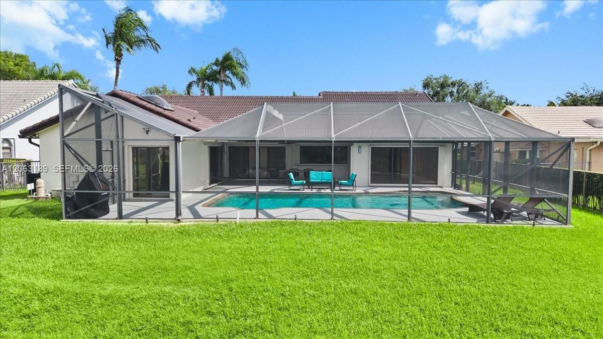 На продажу: $995,000 (4 спален, 2 ванн, 2388 Квадратных фут)