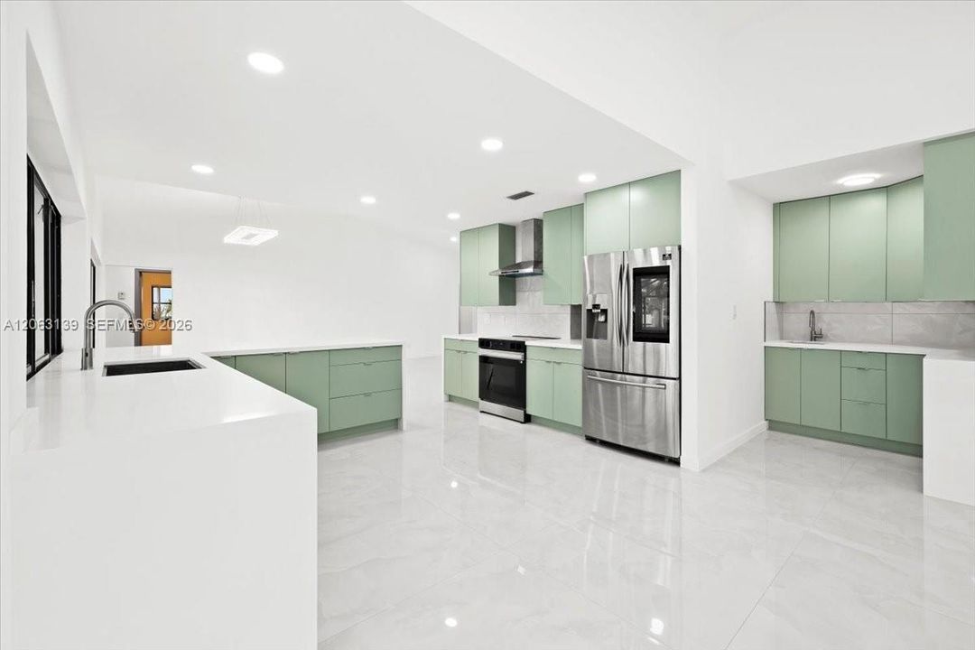 На продажу: $995,000 (4 спален, 2 ванн, 2388 Квадратных фут)