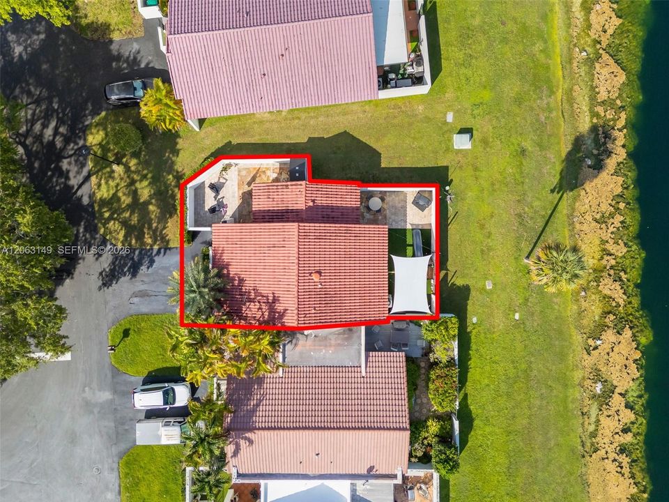 На продажу: $509,999 (2 спален, 2 ванн, 1117 Квадратных фут)