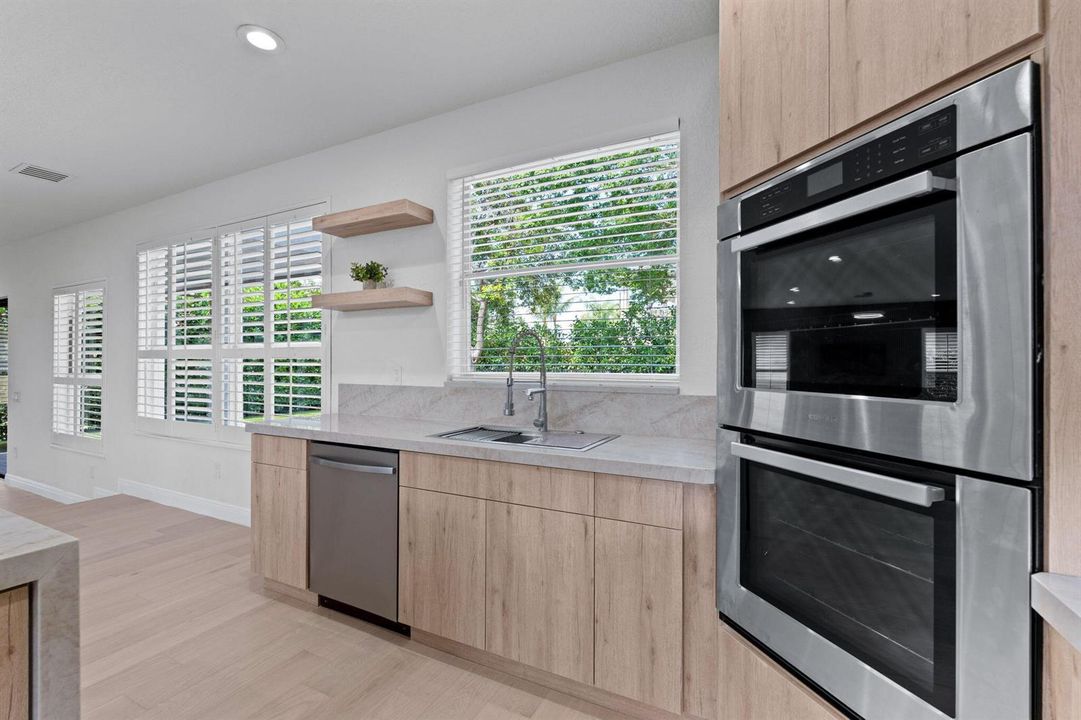 21-web-or-mls-A7403053