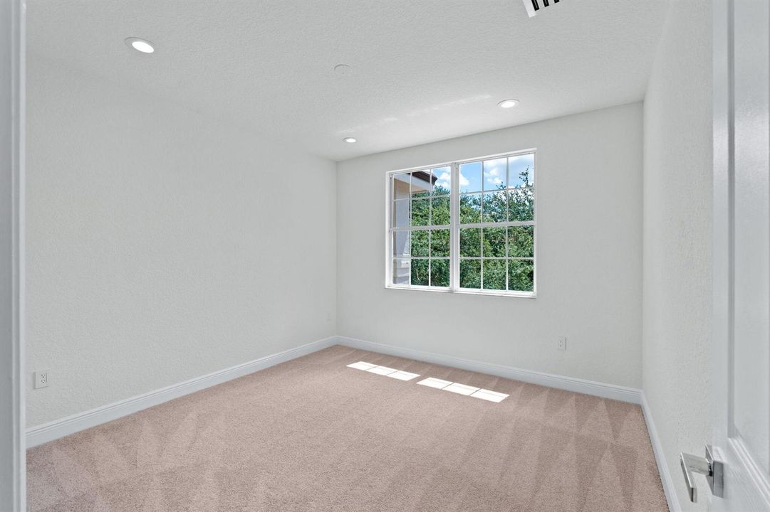 41-web-or-mls-A7403103-2