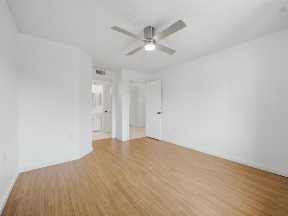 13215 Glenmoor Dr - Bedroom 2