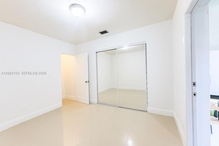 В аренду: $3,295 (3 спален, 2 ванн, 1088 Квадратных фут)