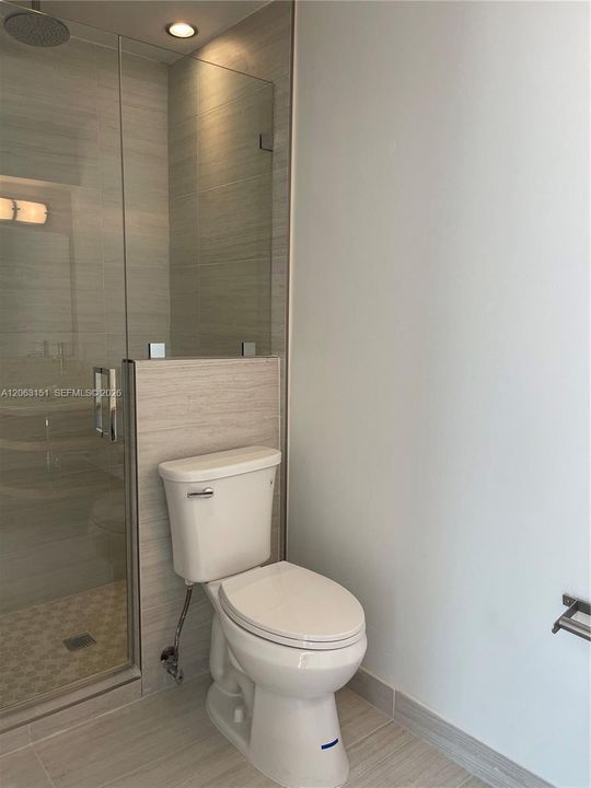 В аренду: $3,950 (2 спален, 2 ванн, 1051 Квадратных фут)