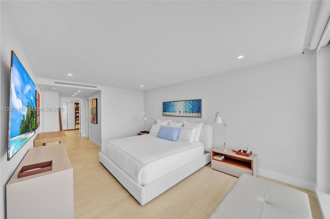 For Rent: $12,000 (2 beds, 2 baths, 1438 Square Feet)