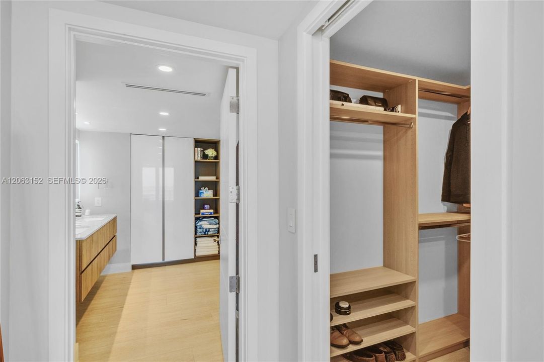 For Rent: $12,000 (2 beds, 2 baths, 1438 Square Feet)