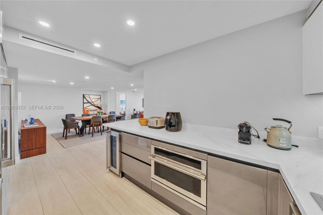 For Rent: $12,000 (2 beds, 2 baths, 1438 Square Feet)