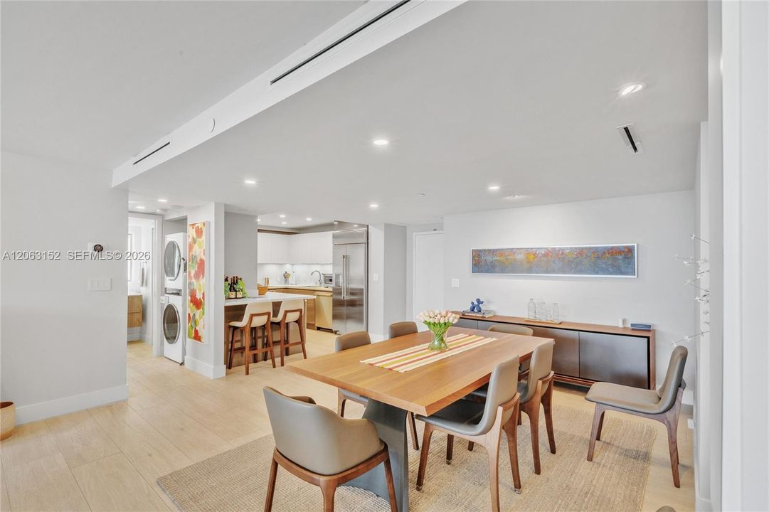 For Rent: $12,000 (2 beds, 2 baths, 1438 Square Feet)