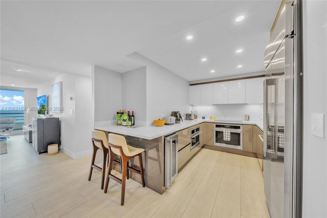 For Rent: $12,000 (2 beds, 2 baths, 1438 Square Feet)