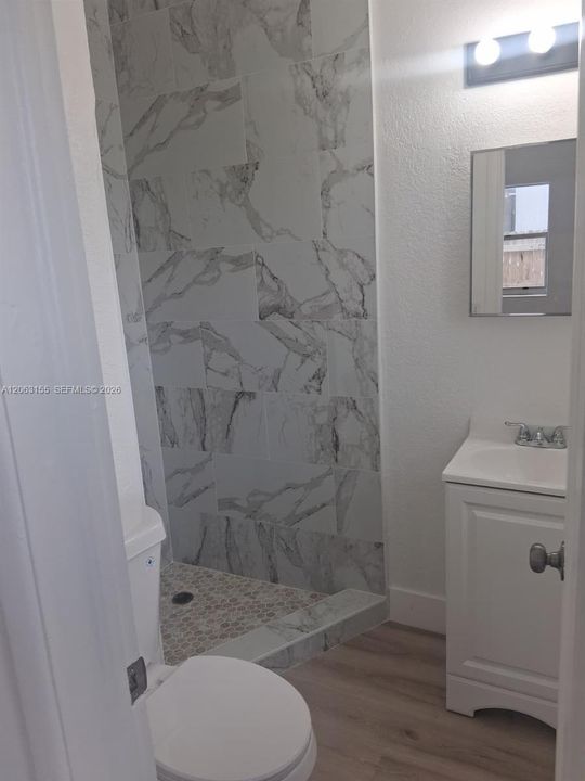 В аренду: $4,600 (4 спален, 2 ванн, 1638 Квадратных фут)