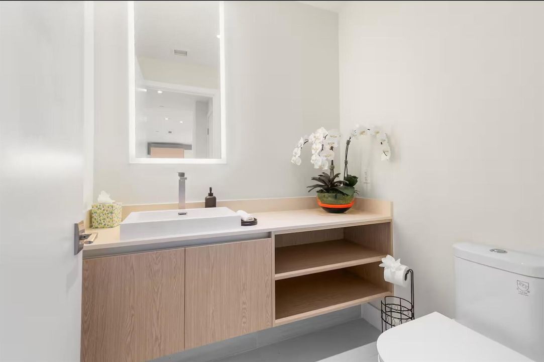powder room