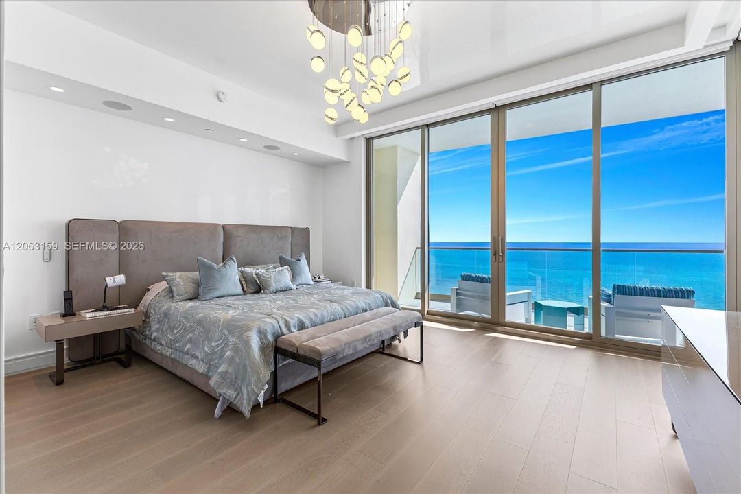 For Sale: $7,500,000 (4 beds, 5 baths, 3287 Square Feet)