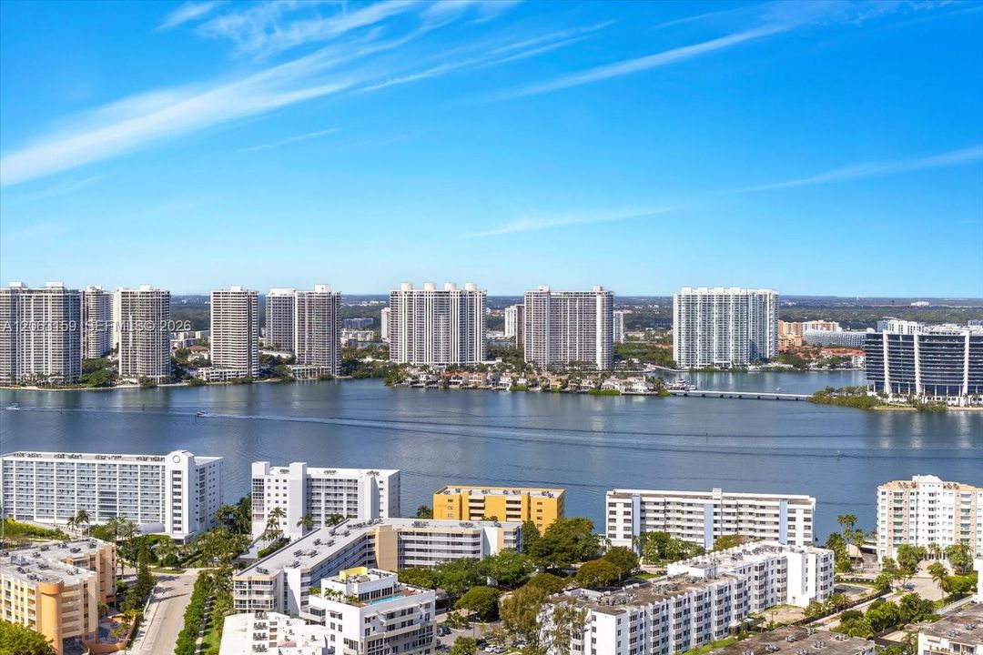 For Sale: $7,500,000 (4 beds, 5 baths, 3287 Square Feet)