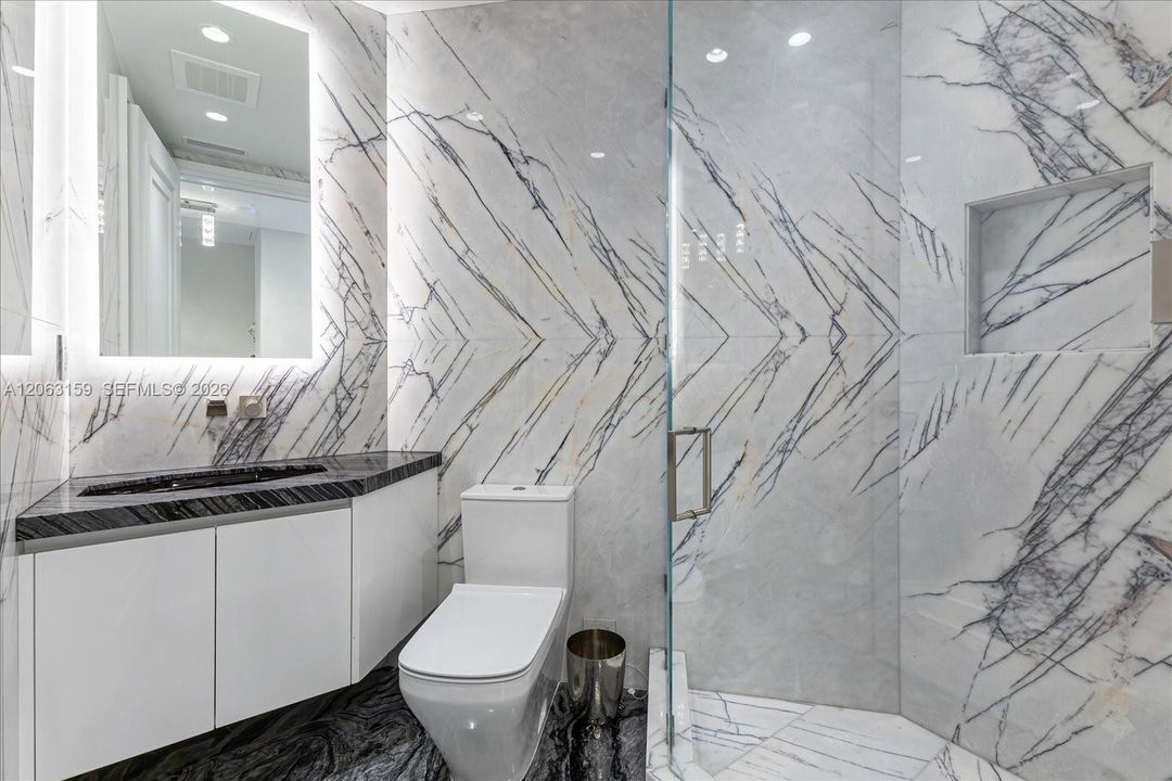 For Sale: $7,500,000 (4 beds, 5 baths, 3287 Square Feet)