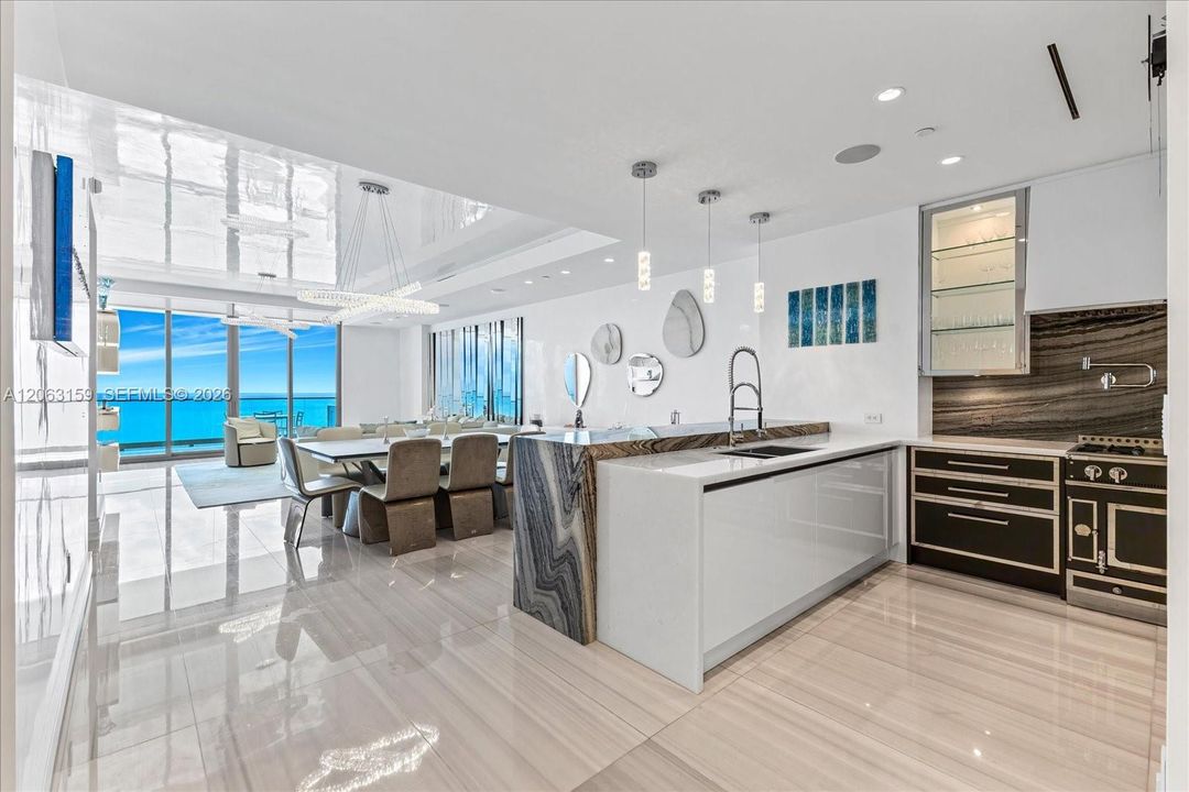 For Sale: $7,500,000 (4 beds, 5 baths, 3287 Square Feet)