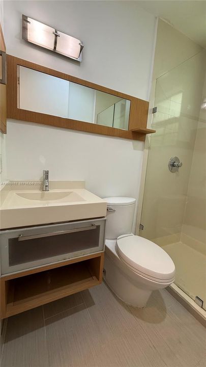 В аренду: $2,950 (1 спален, 1 ванн, 785 Квадратных фут)