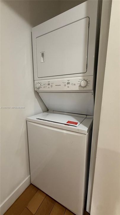 В аренду: $2,950 (1 спален, 1 ванн, 785 Квадратных фут)