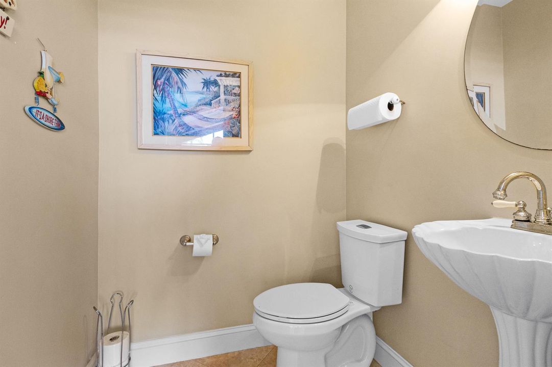 27_accutour_01 2700-ne-23rd-st -027