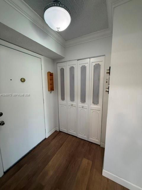 For Sale: $225,000 (2 beds, 2 baths, 1144 Square Feet)