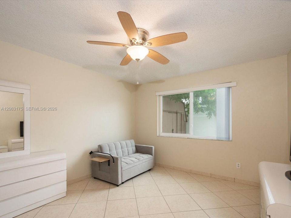 For Sale: $650,000 (4 beds, 3 baths, 2435 Square Feet)