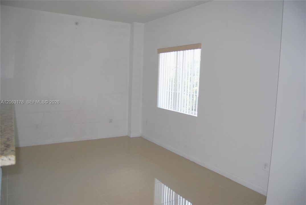 For Rent: $2,175 (2 beds, 1 baths, 0 Square Feet)