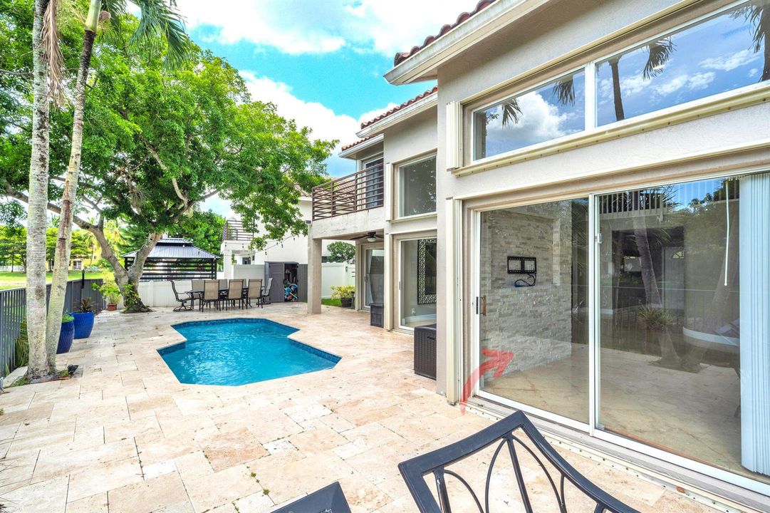 21 Pooldeck