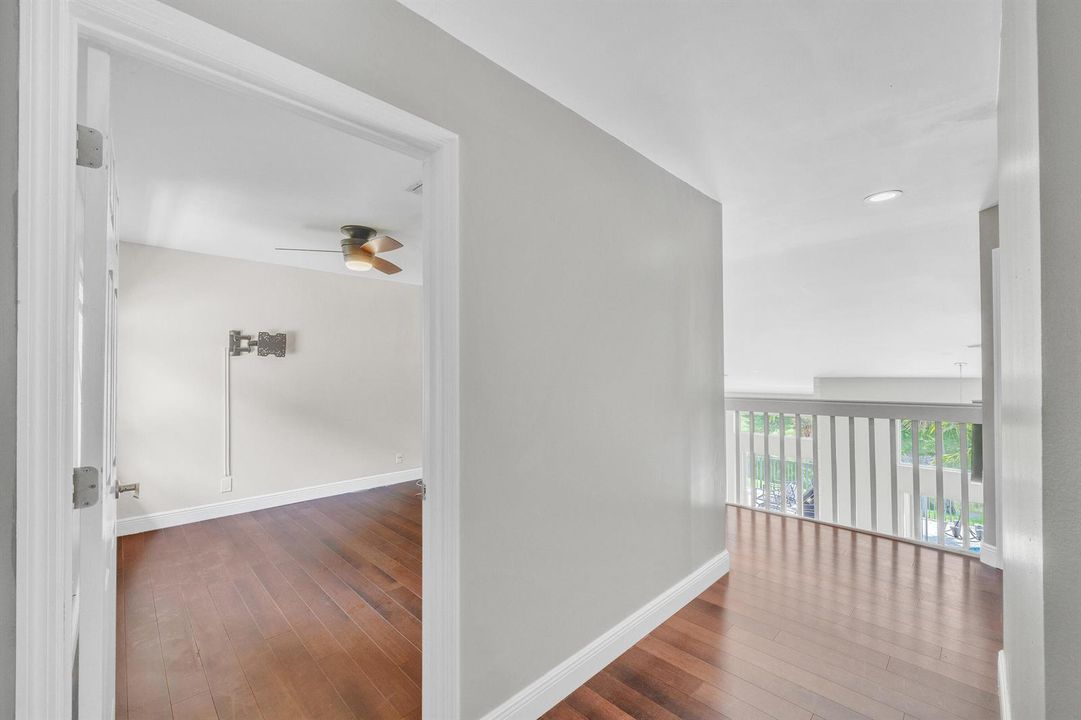 31 Guest Bedroom A (1)