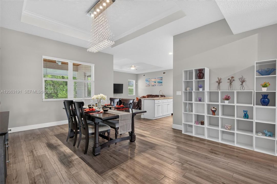 For Sale: $1,250,000 (3 beds, 2 baths, 3346 Square Feet)