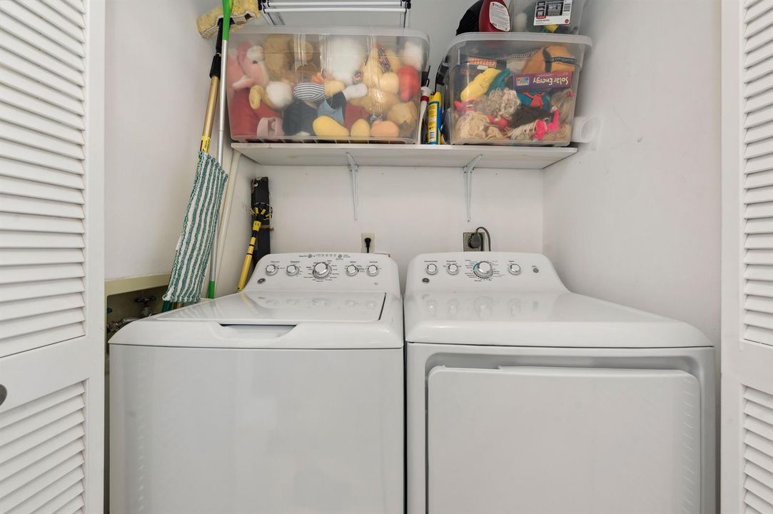 21_4600-S-Ocean-Blvd_Apt-301_Laundry-Roo