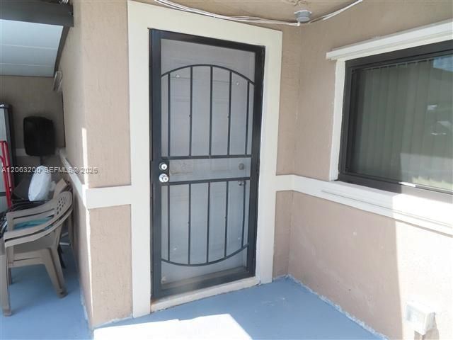 For Rent: $1,350 (1 beds, 1 baths, 600 Square Feet)