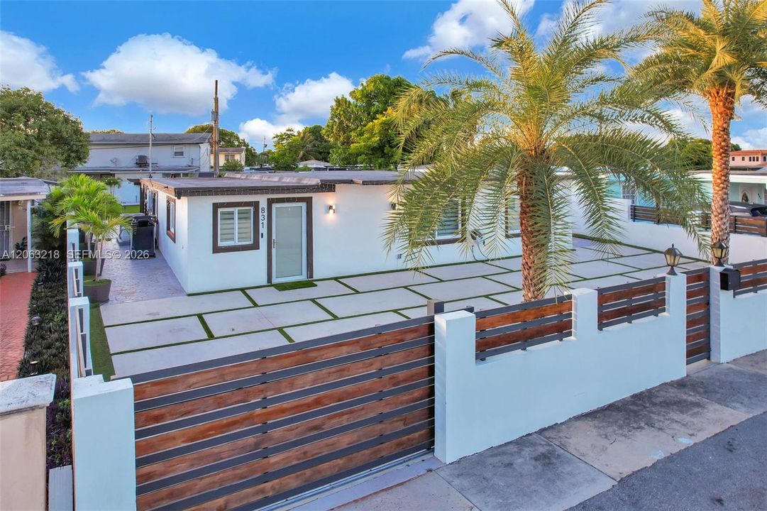 На продажу: $850,000 (3 спален, 2 ванн, 1629 Квадратных фут)
