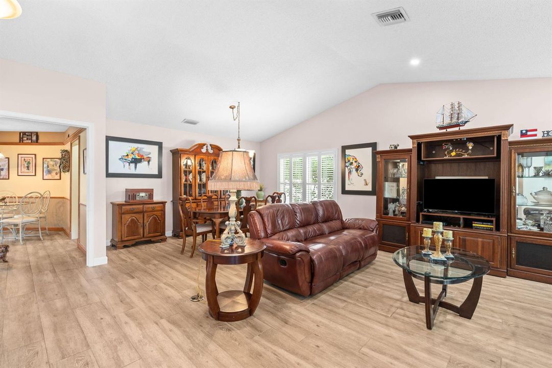 7-web-or-mls-1491 NW 99th Ave, Plantatio